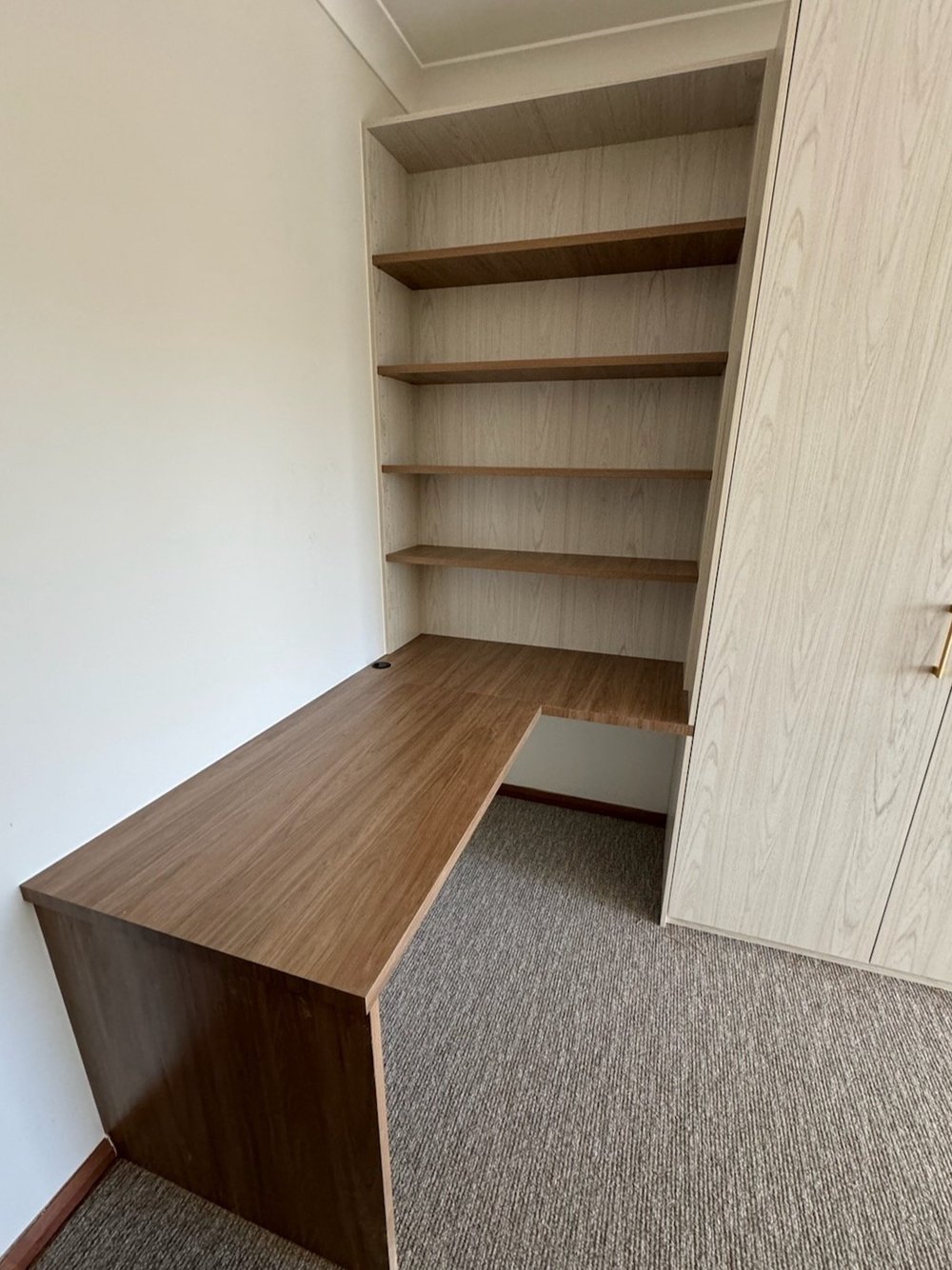 Wardrobe with External Corner Desk